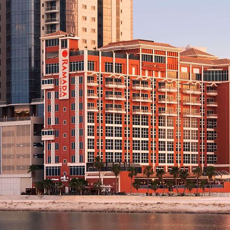Ramada By Wyndham Manama City Centre Exteriör bild