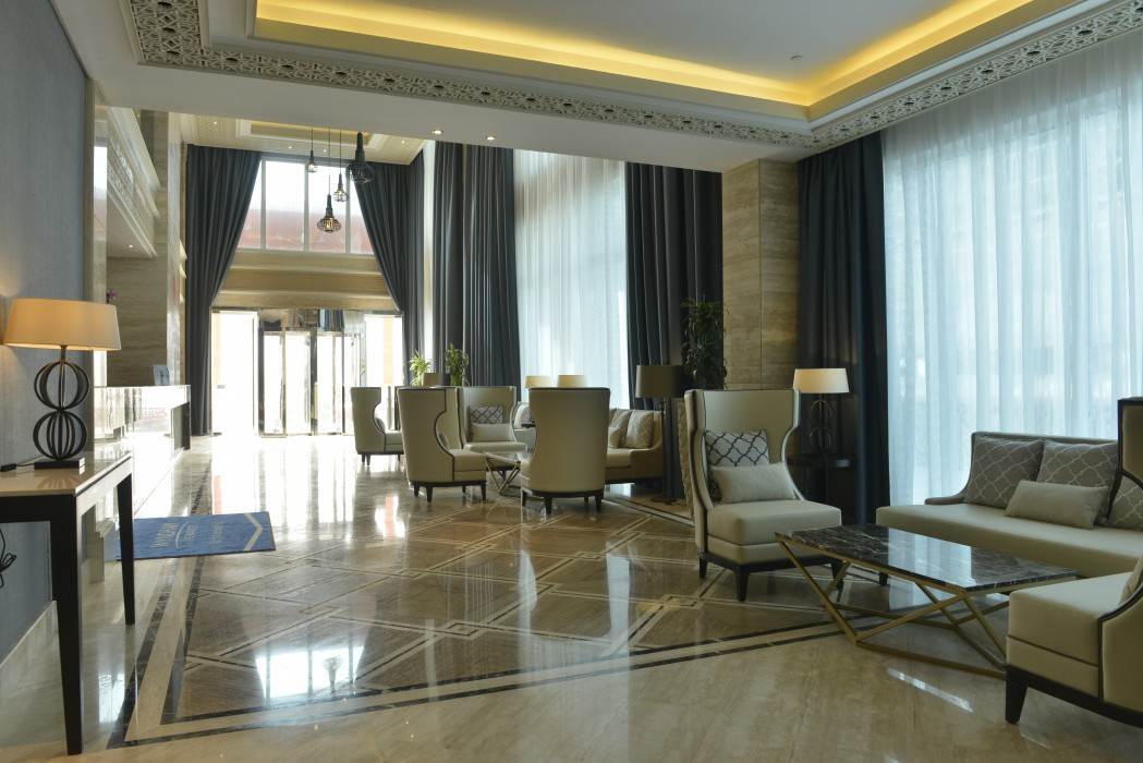 Ramada By Wyndham Manama City Centre Exteriör bild
