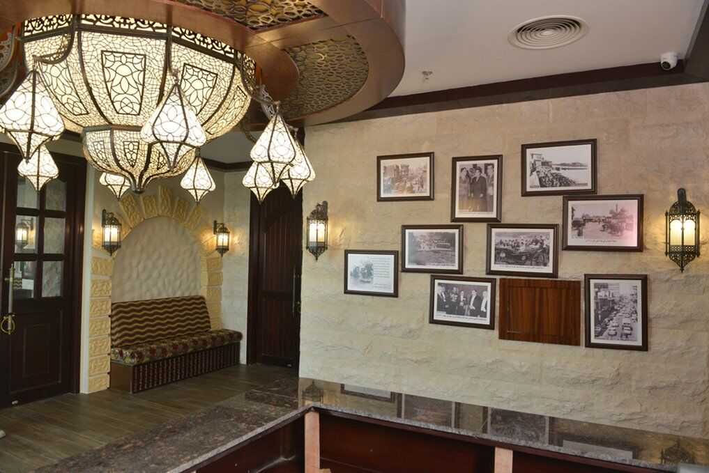 Ramada By Wyndham Manama City Centre Exteriör bild